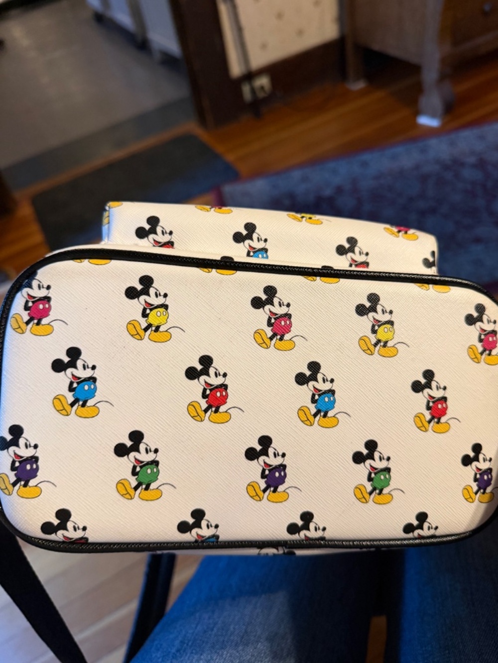 Loungefly Disney Mickey Mouse backpack - Picture 5 of 10